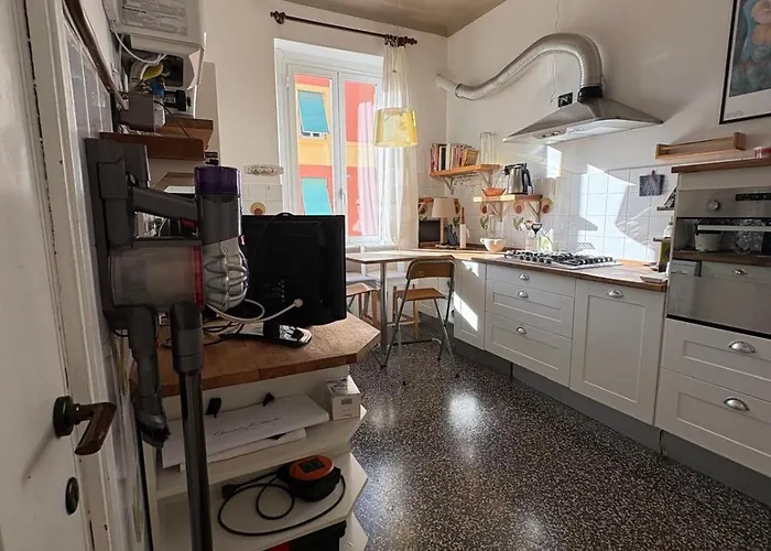 Apartment A Due Passi Da Tutto, Luminoso Vicino Al Navebus *